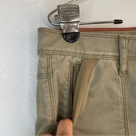 L.L. Bean Khaki Skinny Outdoor Pants Size 10 - Picture 5 of 9